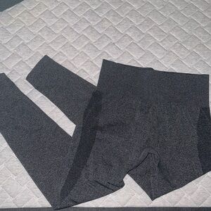 NVGTN contour leggings